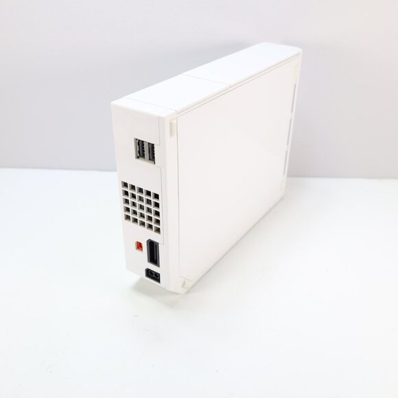 Nintendo Wii Replacement Console Only Gamecube Compatible RVL-001 - TESTED WORKS - Picture 4 of 7